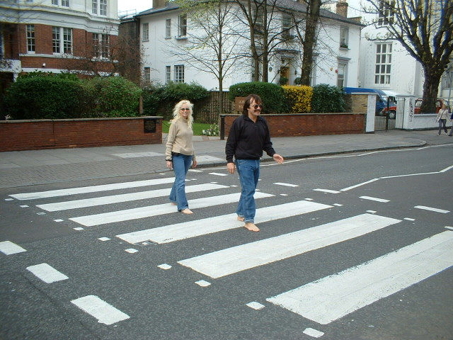 Rick and Donna Moore at Abbey road
